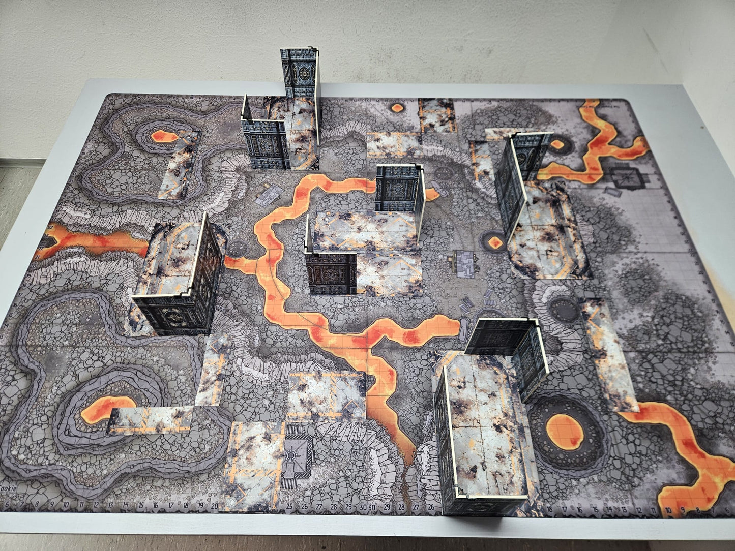 11. Edition - Official GMS Tournament Terrain Set | Compatible with Warhammer 40k 11th Edition with Premium Magnetic Box